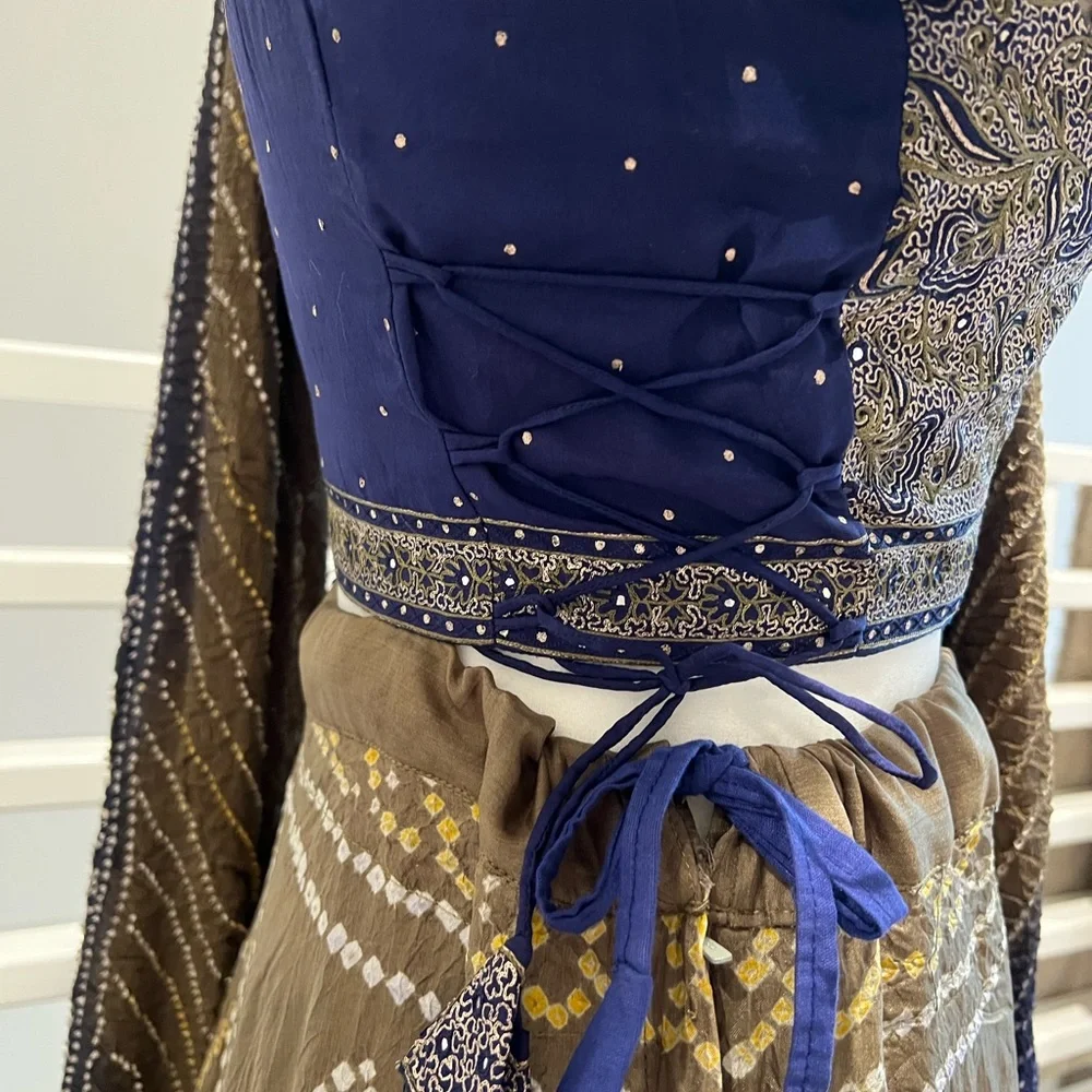 Bandhani Lehenga - blue and green, XS petite - Picture 9 of 12